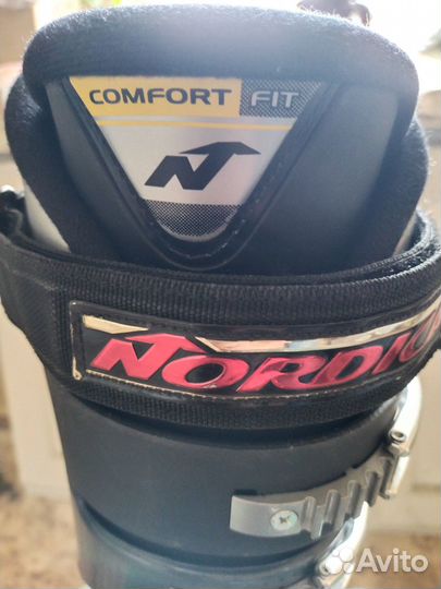 Горнолыжные ботинки nordica
