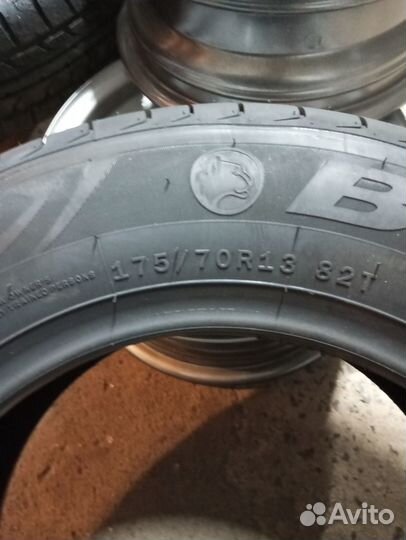 Bars UZ200 175/70 R13 82T