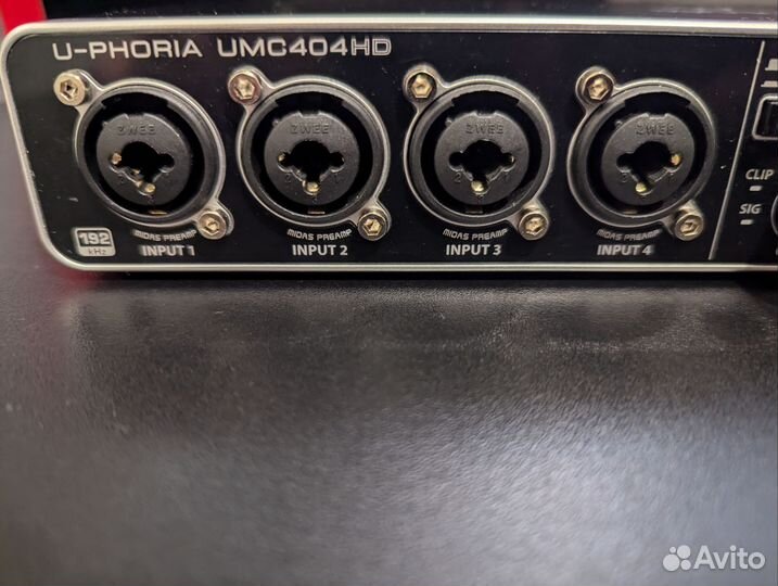 Аудиоинтерфейс Behringer U-Phoria UMC404HD