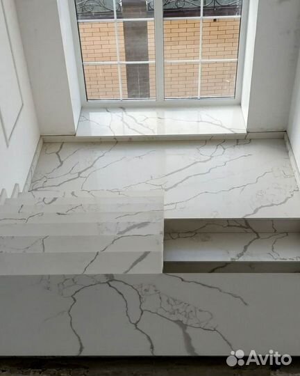 Акриловая лестница