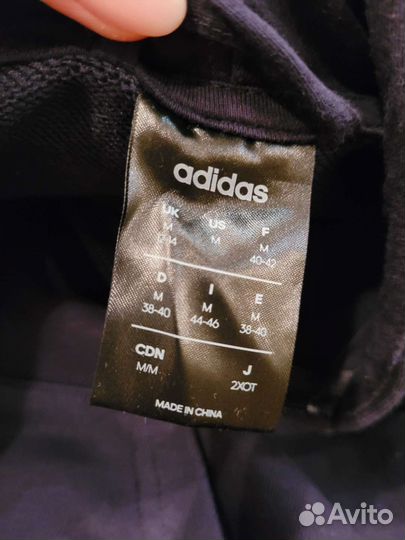 Женский спортивный костюм adidas