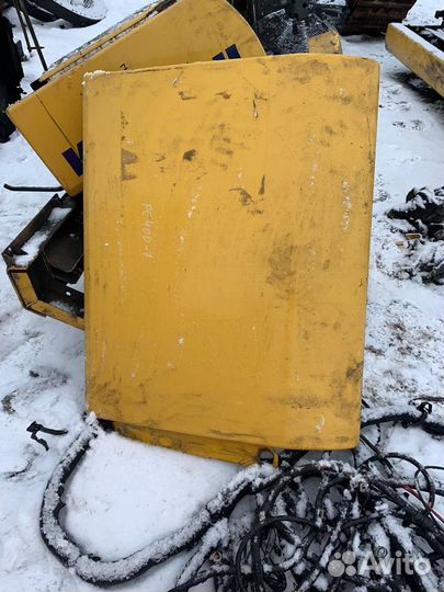 Крышки защиты боковые верхние Komatsu PC400-7