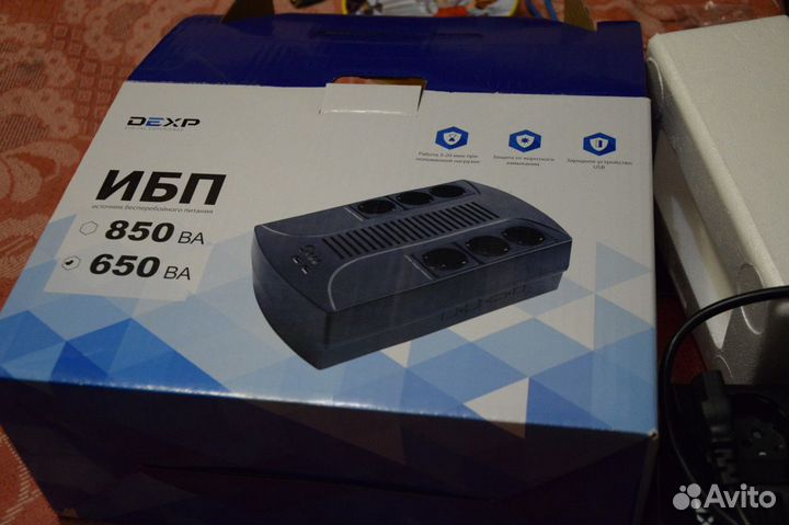 2 бесперебойника Dexp home 650VA (один рабочий)