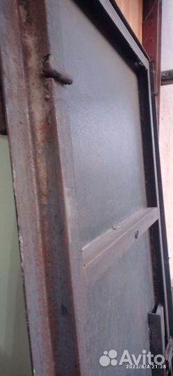 Дверь входная металлическая