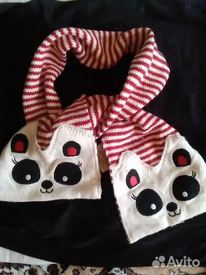 Комплект: шапочка, шарфик, перчатки-варежки