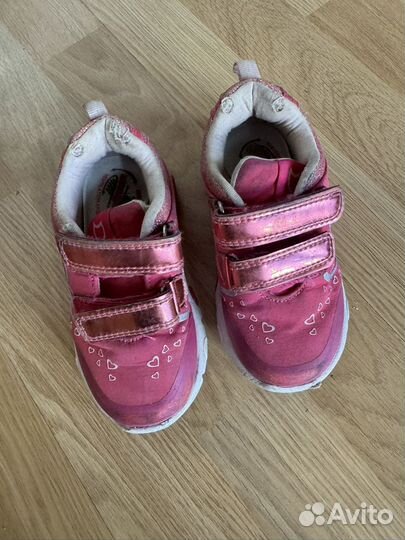Кросовки котофей размер 24 для девочки