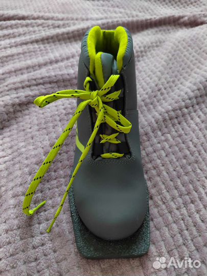 Лыжные ботинки inovik