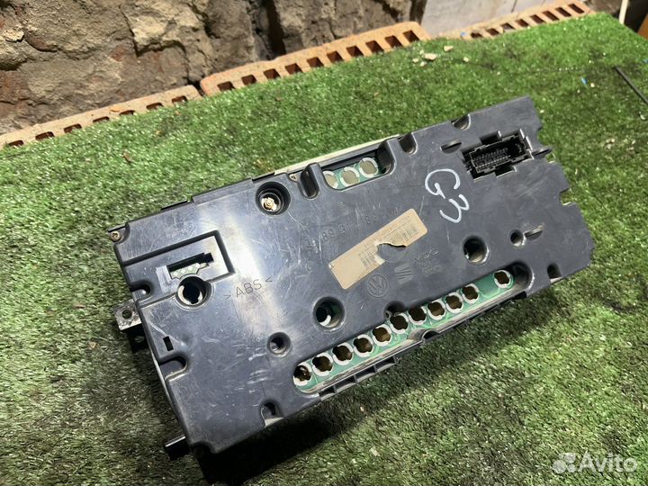 Приборка Golf 3 Vento