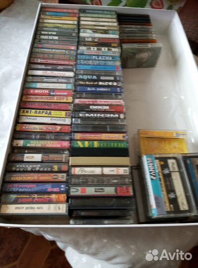 Видеокассеты