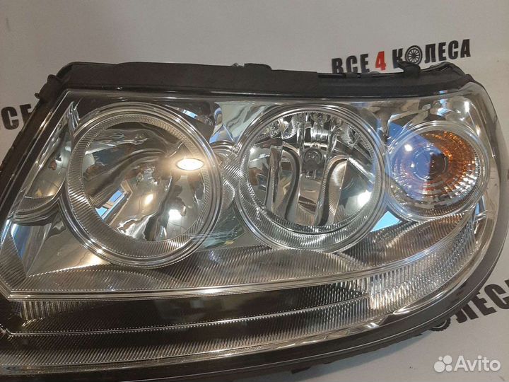 Новая блок фара УАЗ патриот