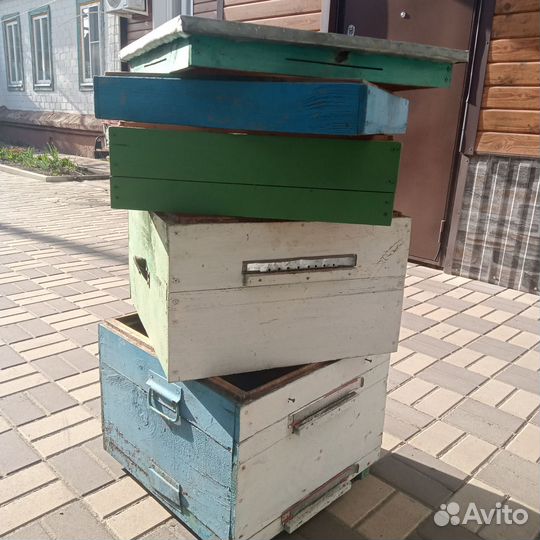 Ульи, медогонка,воскотопка,стол для рамок