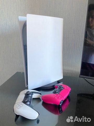 Playstation 5 как новая (2 джойстика)