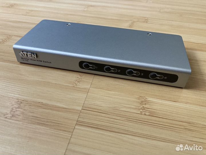 KVM-переключатель aten CS-74E