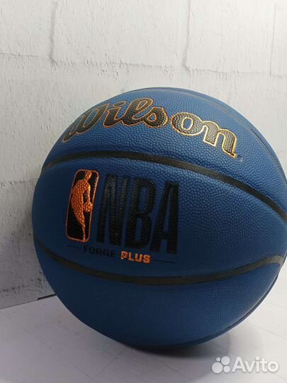 Баскетбольный мяч