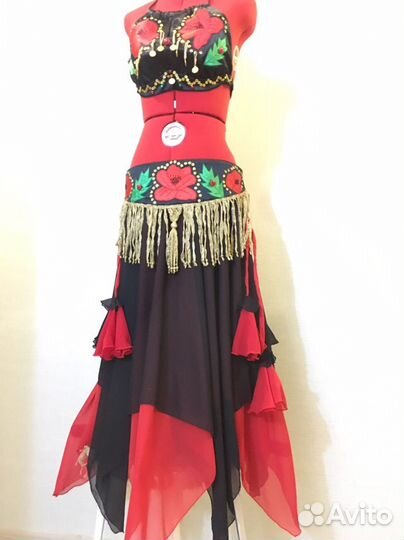 Костюм для восточных танцев черно-красный