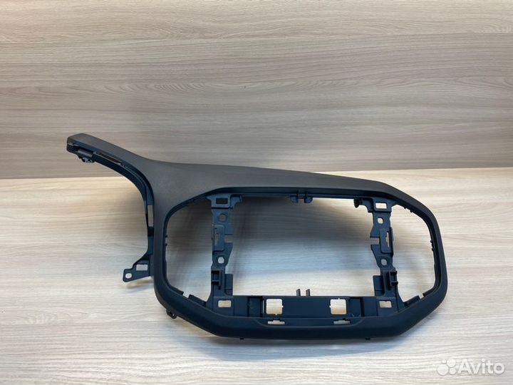 Накладка торпедо LADA X-Ray