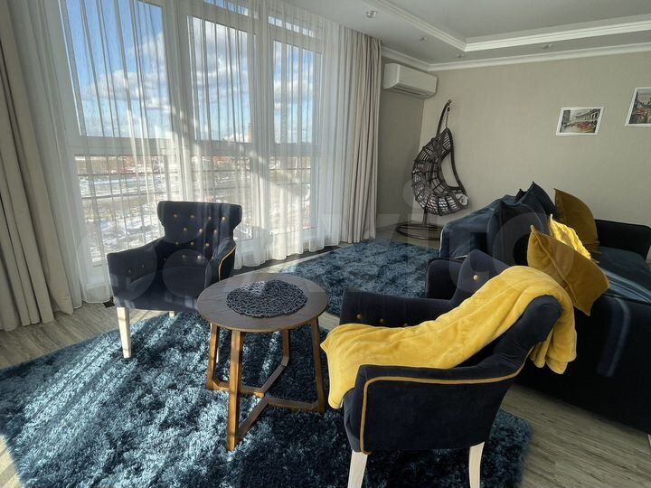 2-к. квартира, 90 м², 11/15 эт.