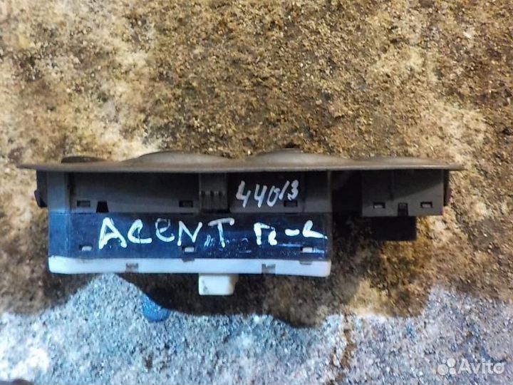 Клавиши стеклоподъемников hyundai accent передние