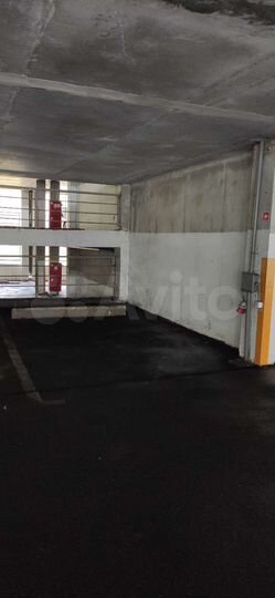 Машиноместо, 14 м²