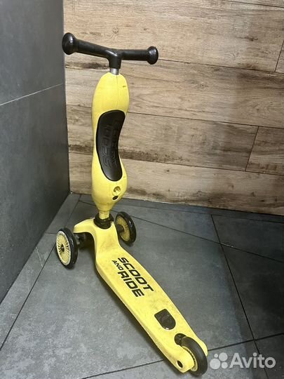 Самокат scoot and ride