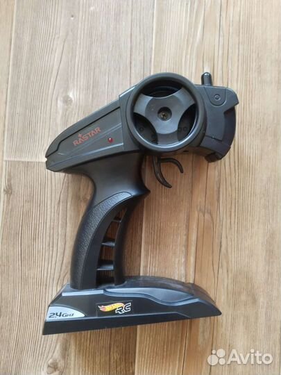 Машинка Hot Wheels монстр трак оригинал