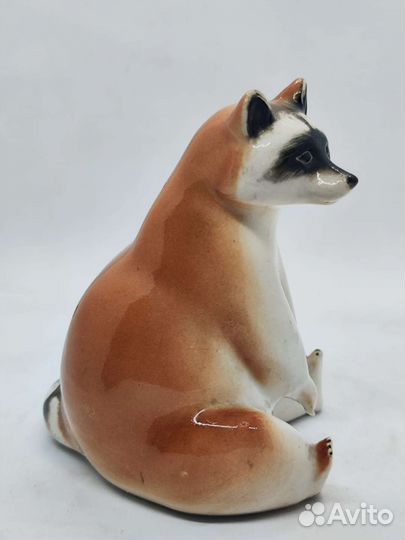 Статуэтка,Енот лфз