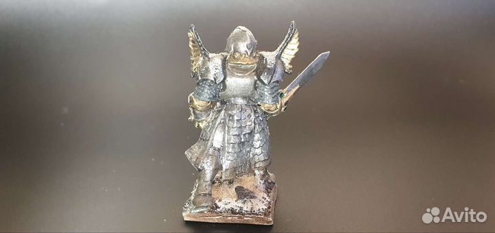 Миниатюра для dnd паладин в снегу