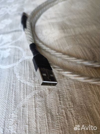 USB кабель из серебра