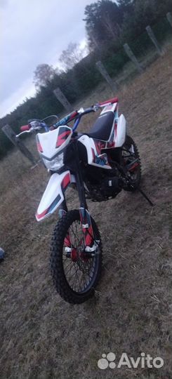Продам мотоцикл GT SX150