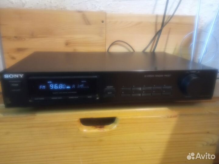 FM Тюнер sony ST-S110