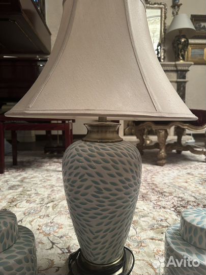 Набор лампа и вазы