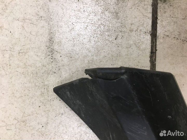 Накладка на крыло задняя левая Lexus RX