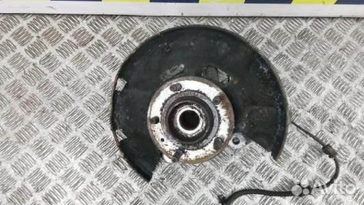 Ступица передняя правая opel astra J (8BN30N901)