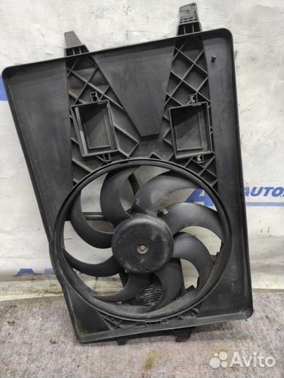 Вентилятор радиатора Ford Mondeo 3 хэтчбек 2.0