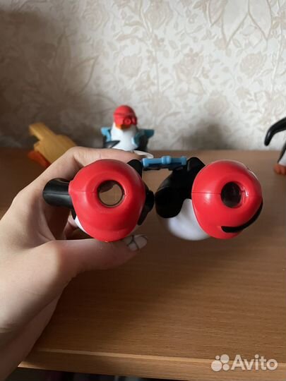 Пингвины из мадагаскара (макдональдс) цена за все
