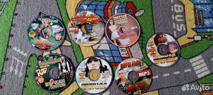 Dvd диски мультфильмы, кино, музыка