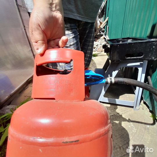Газовый баллон 25 литров + плита газовая
