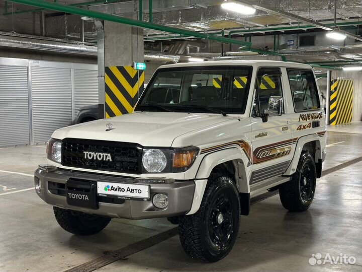 Toyota Land Cruiser 4.0 МТ, 2022, 13 500 км