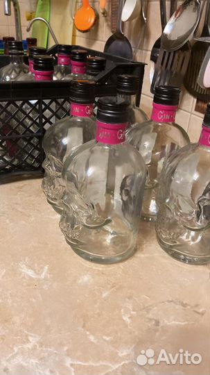 Бутылка с пробкой