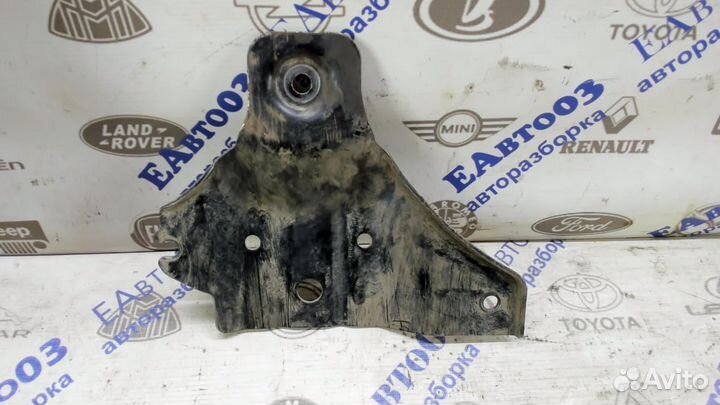 Кронштейн передней балки левый Chevrolet Aveo (T25