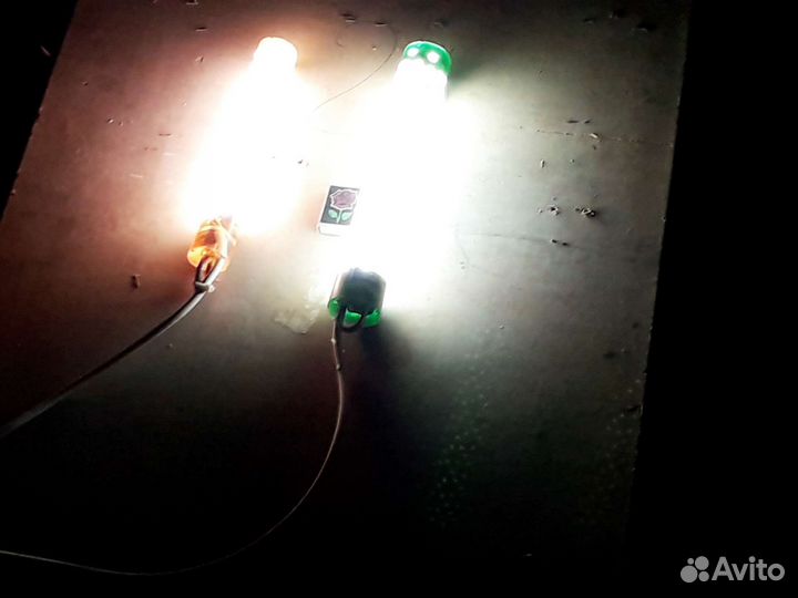 Подводный фонарь кругового освещения