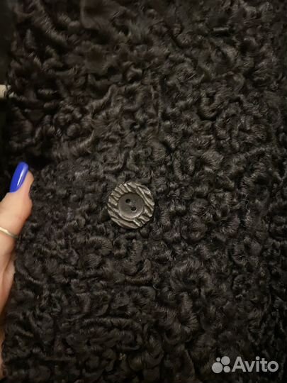 Шуба из каракуля черная