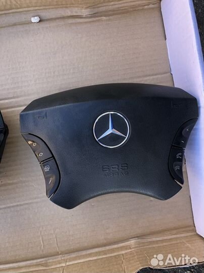 Подушка безопасности в руль Mercedes Benz s220