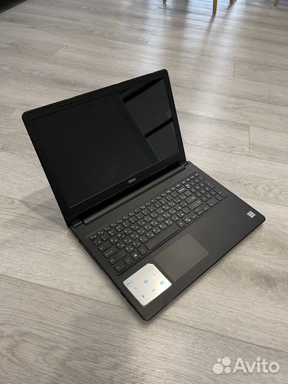 Ноутбук dell i3 (6th) radeon 8gb ssd 256gb 15,6