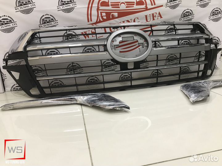 Решетка радиатора toyota land cruiser 200 W331