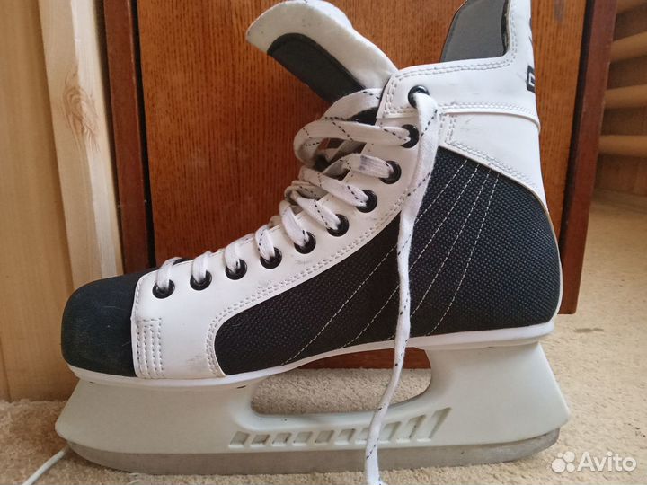 Коньки мужские 46 размер