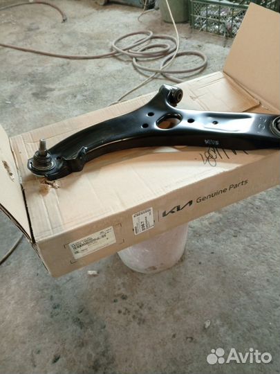 Рычаг передний левый Solaris Rio 10-17