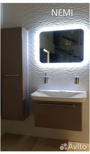 Зеркало с подсветкой на заказ