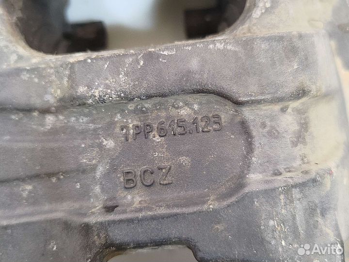 Суппорт тормозной передний левый Porsche Cayenne