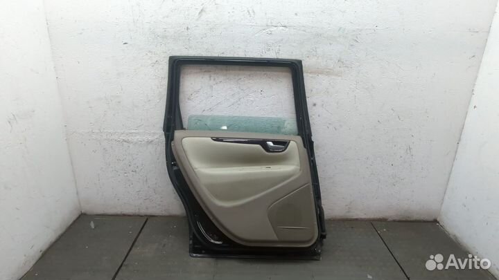 Дверь левая задняя Volvo V70
